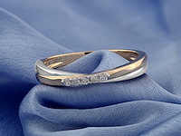 9 kt geelgouden ring met natuurlijke diamant - afbeelding 5 van  7