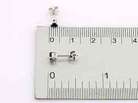 9 kt witgouden oorbel met blauwe saffier - afbeelding 1 van  8