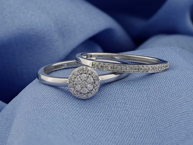 9 kt witgouden ring met natuurlijke diamant - afbeelding 4 van  9