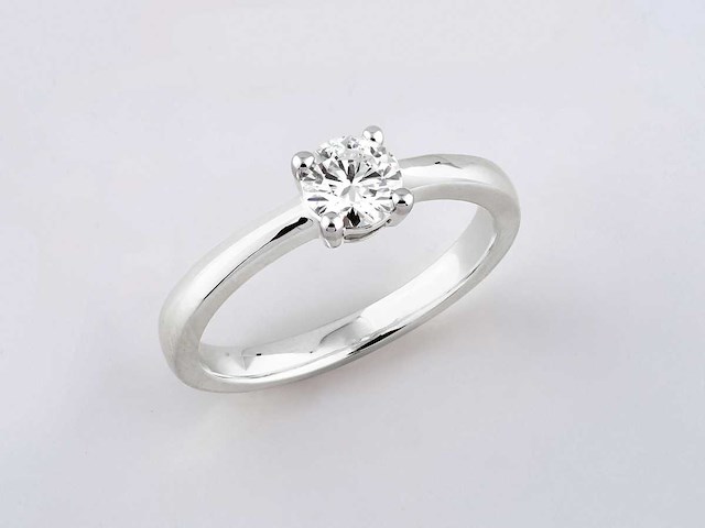 9 kt witgouden ring met natuurlijke diamant - afbeelding 2 van  7