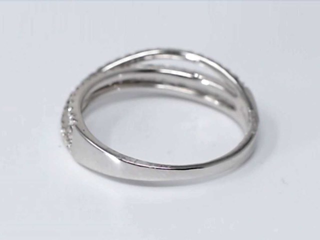 9 kt witgouden ring met natuurlijke diamant - afbeelding 3 van  4