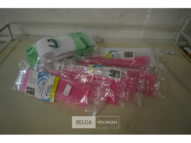 9 pakjes plastic messen en vorken - afbeelding 1 van  3