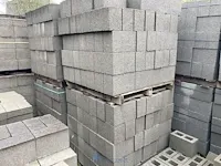 9 palletten betonmetselstenen - afbeelding 7 van  7