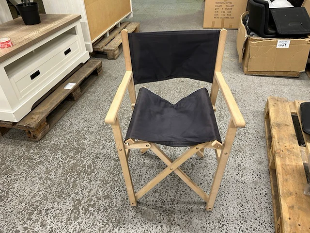 9 regisseursstoelen - afbeelding 1 van  6