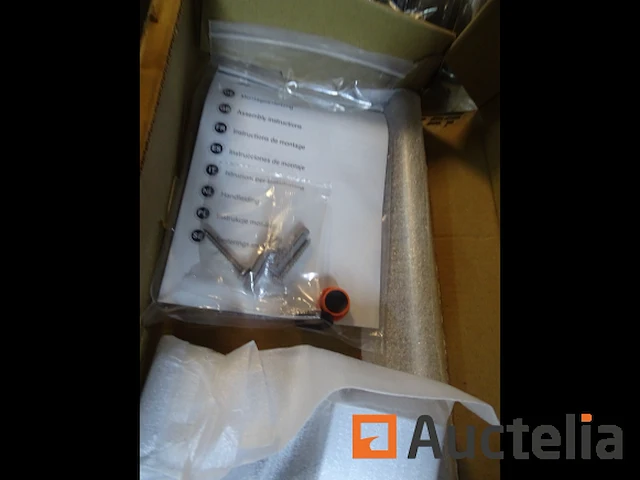 9 sanitair sets (zie foto's) - afbeelding 9 van  9