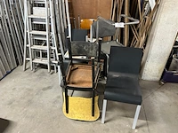 9 stoelen - afbeelding 1 van  4