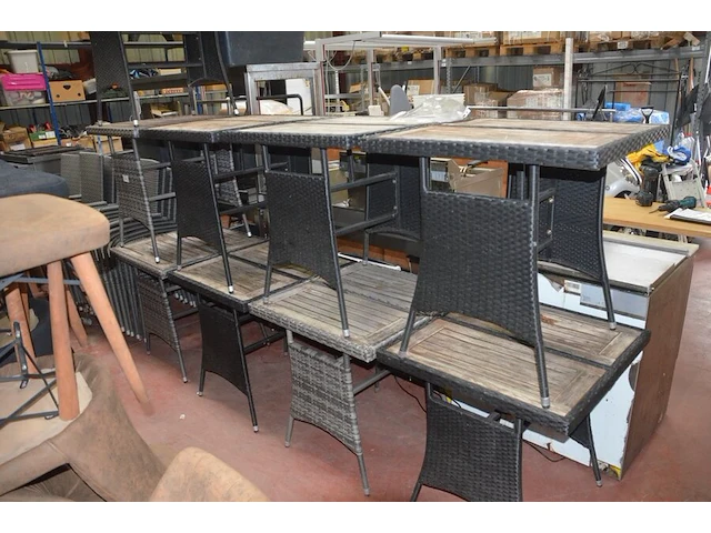 9 terrastafels, 34 terrasstoelen (33,35) - afbeelding 8 van  10