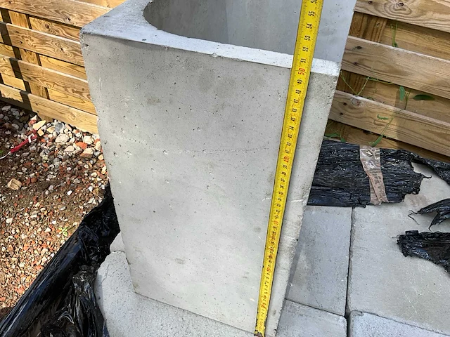 9 u-profiel betonsteen - afbeelding 3 van  4
