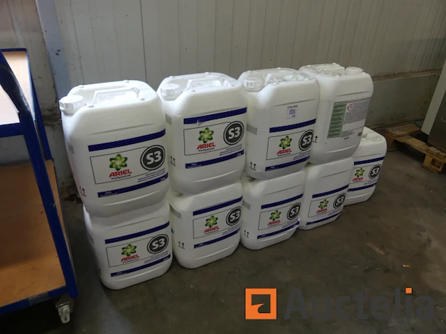 9 x 20 liter jerrycans ariel s3 vloeibaar wasmiddel - afbeelding 2 van  6