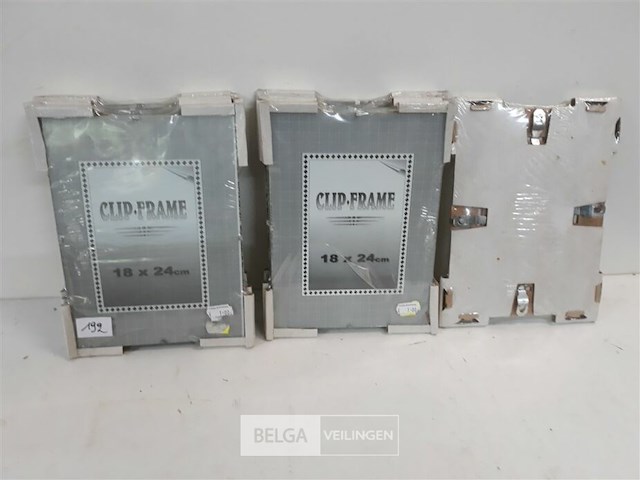 9 x fotokader clip frame 18x24 cm - afbeelding 1 van  3
