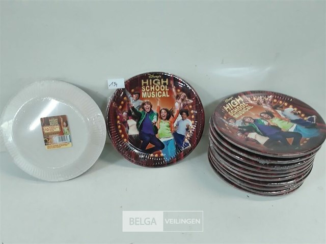 9 x kartonnen wegwerpborden 23 cm 10 stuks - afbeelding 2 van  3