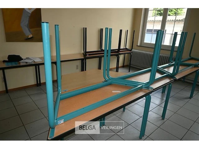9 x trapeziumvormige tafel - afbeelding 4 van  4