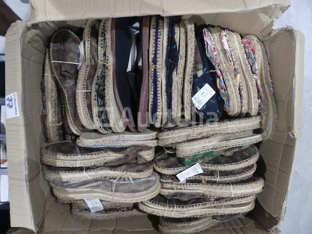 90 paar espadrilles, veelkleurig - afbeelding 6 van  7