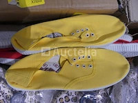 90 paar veelkleurige espadrilles - afbeelding 3 van  6