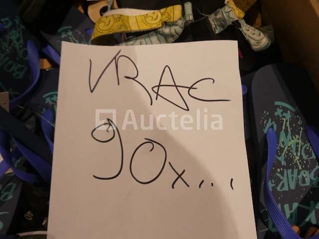 90 veelkleurige strandschoenen - afbeelding 7 van  9