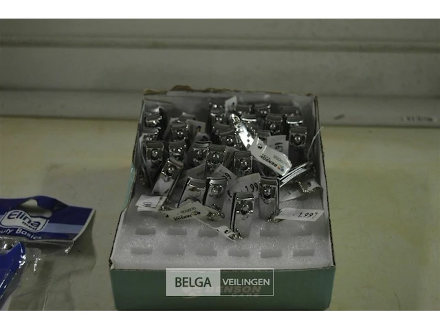 ±90 verzorging voeten en nagels - afbeelding 2 van  4