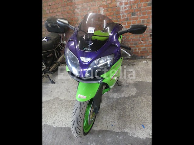 900cc kawasaki zx-9r ninja-motorfiets (vin: jkazx900eea012683) - afbeelding 9 van  15