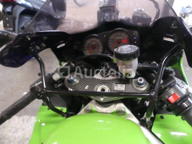 900cc kawasaki zx-9r ninja-motorfiets (vin: jkazx900eea012683) - afbeelding 12 van  15
