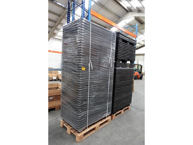 90x nestbare paletten - afbeelding 1 van  3