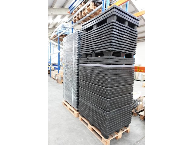 90x nestbare paletten - afbeelding 2 van  3