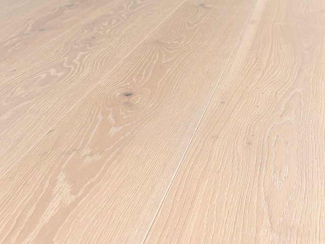 92 m2 parket eiken xl mutliplank - 2420 x 187 x 15 mm - afbeelding 1 van  4