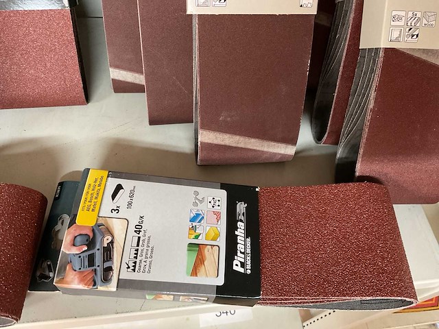 93 schuurbanden - afbeelding 2 van  9