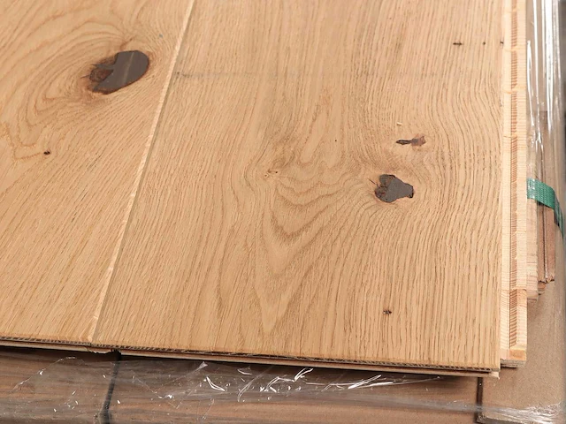 94 m2 parket eiken xl mutliplank - 2200 x 180 x 14 mm - afbeelding 2 van  4