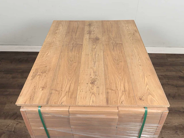 95 m2 laminaat plank - 1285 x 192 x 10 mm - afbeelding 3 van  4