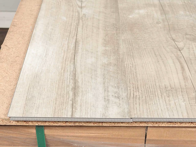 95 m2 pvc click plank - 1494 x 209 x 5 mm - afbeelding 2 van  4