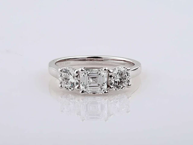 950 platinum white ring with 2.0 cts lab grown diamond( size -eu-54) - afbeelding 3 van  9