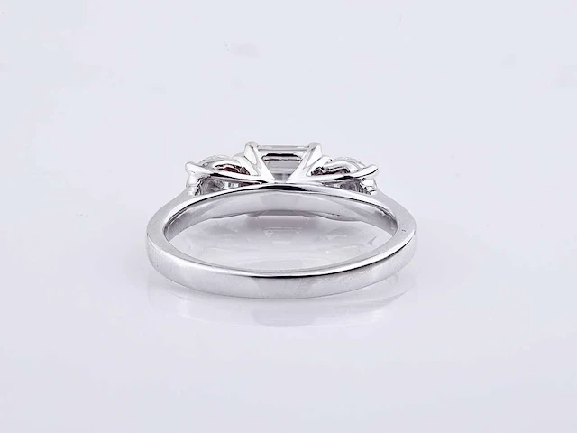 950 platinum white ring with 2.0 cts lab grown diamond( size -eu-54) - afbeelding 6 van  9