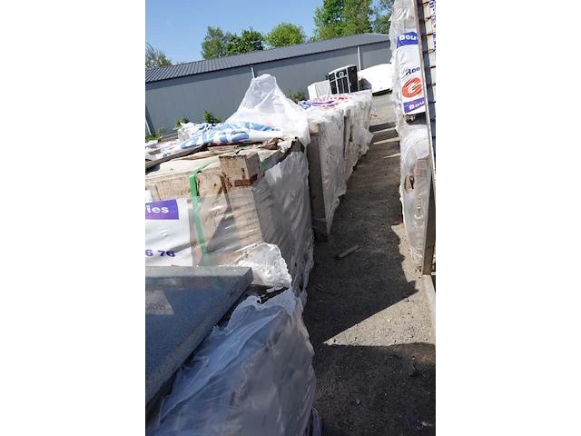 95m2 natuursteen granier 60x40x3 - afbeelding 8 van  10
