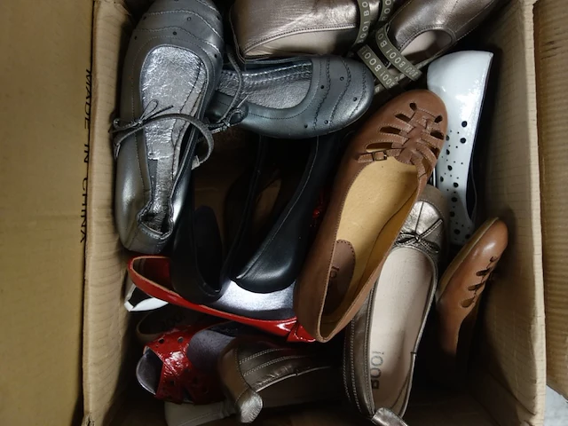 95x diverse schoenen - afbeelding 3 van  5