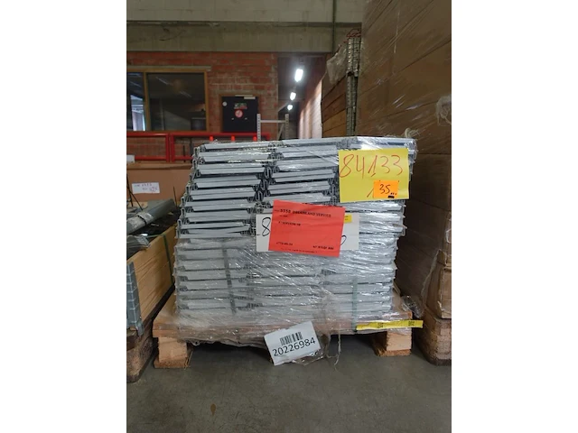 95x metalen ligger - afbeelding 2 van  3