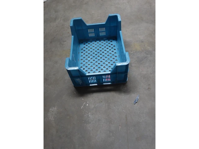 95x plastic bak - afbeelding 1 van  4