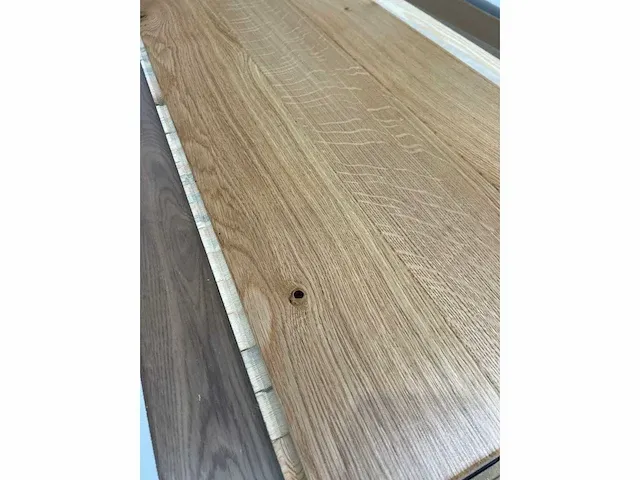 96 m2 eiken meerlagen parketvloer 510 - afbeelding 2 van  3