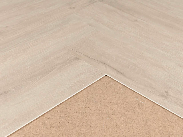 97 m2 pvc spc click visgraat met xps onderlaag - 610 x 150 x 5 mm - afbeelding 2 van  4