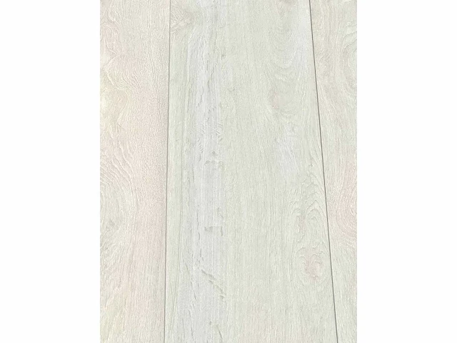 97,11 m2 laminaat 8 mm - afbeelding 2 van  3