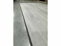 97,11 m2 laminaatvloer 8mm - afbeelding 3 van  3