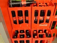 99 fl. coca cola zero 20cl, 208 fl. coca cola 20cl, 4x6 blikjes schweppes agrum 33cl, 4x6 blikjes schweppes tonic 33cl, 2 blikjes lipton green 10cl, 2 blikjes lipton ice tea 10cl, 6 blikjes lipton zero 10cl - afbeelding 5 van  7