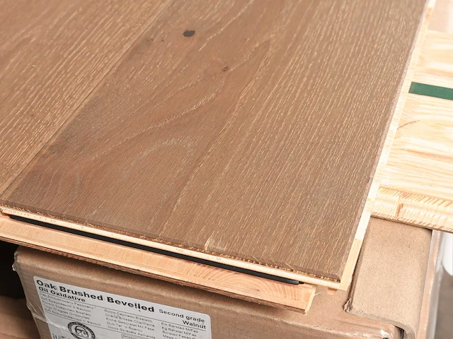 99 m2 parket eiken xl mutliplank - 2200 x 180 x 14 mm - afbeelding 2 van  4