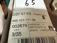 996 423 171 08 koppelingspomp - afbeelding 2 van  3