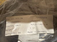 996,631,972,9b - afbeelding 2 van  2