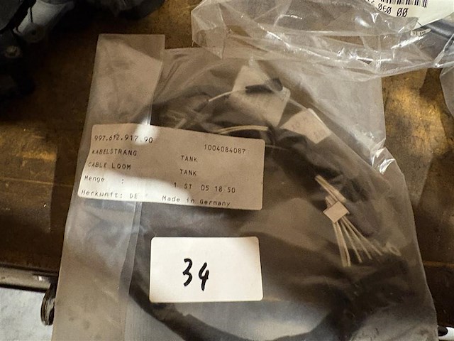 997,612,917,90 - afbeelding 1 van  2