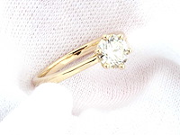 9kt geelgouden ring met 1cts lab gekweekte diamant - afbeelding 8 van  8