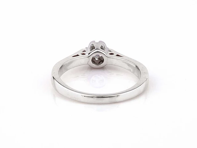 9kt white gold ring with natural diamond - afbeelding 3 van  5
