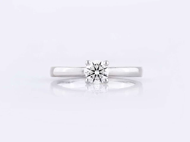 9kt white gold ring with natural diamond - afbeelding 7 van  7