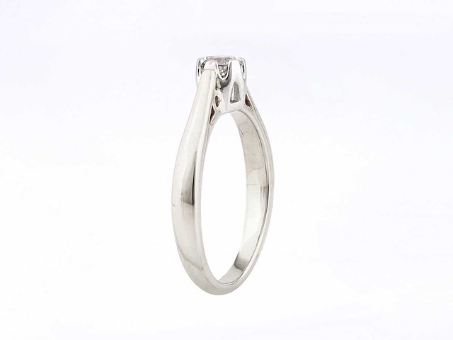 9kt witgouden ring met natuurlijke diamant - afbeelding 2 van  5