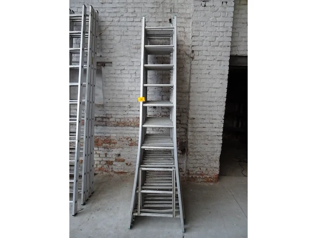 9x alu ladder - afbeelding 1 van  3