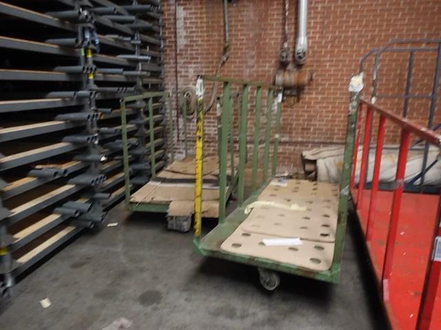 9x diverse metalen transportkar - afbeelding 8 van  10